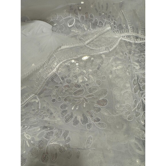 NWT 1 Layer Floral Squins Wedding Veil 118.11'' Long Bridal Veil with Comb - Picture 5 of 6